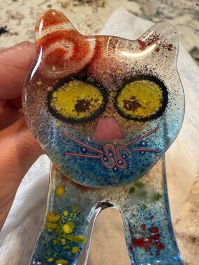 Artisan Handcrafted Whimsical MCM Fussed Glass Cat Figurine Shelf Read Greece